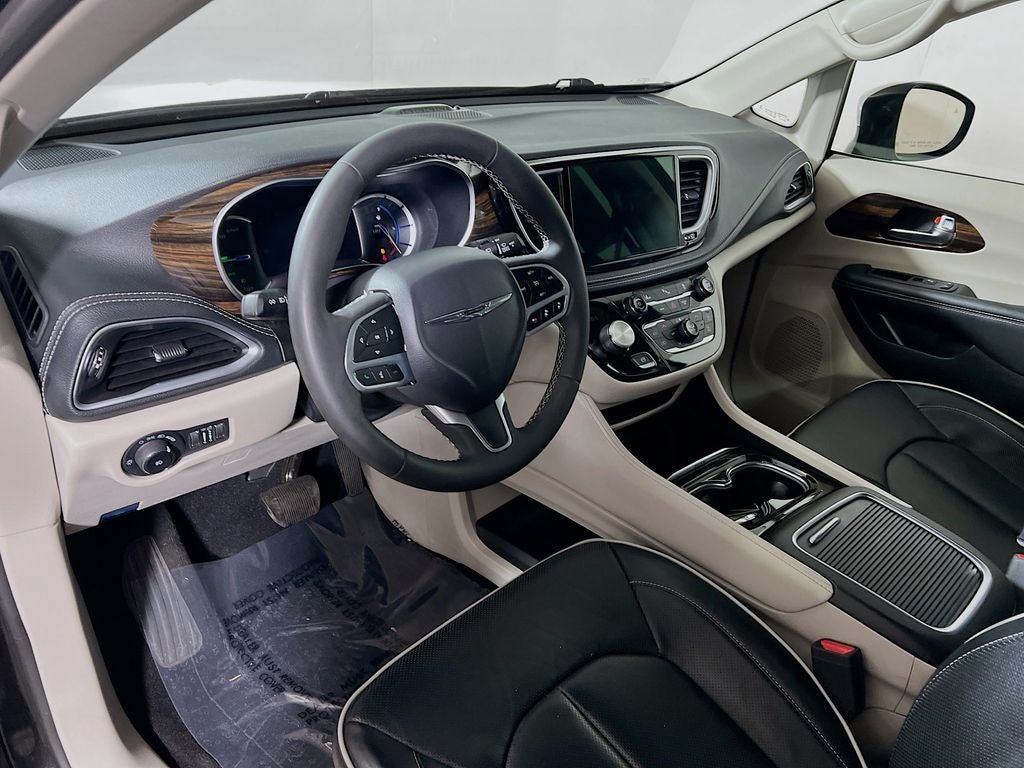 2023 Chrysler Pacifica Hybrid Limited