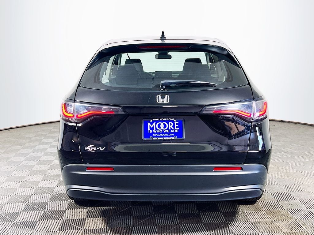 2025 Honda HR-V LX