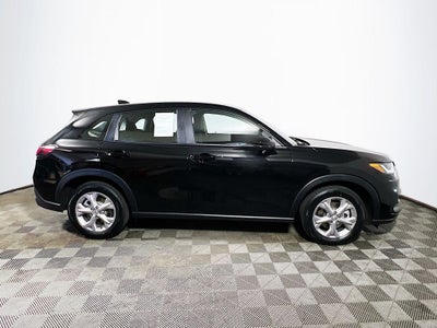 2025 Honda HR-V LX