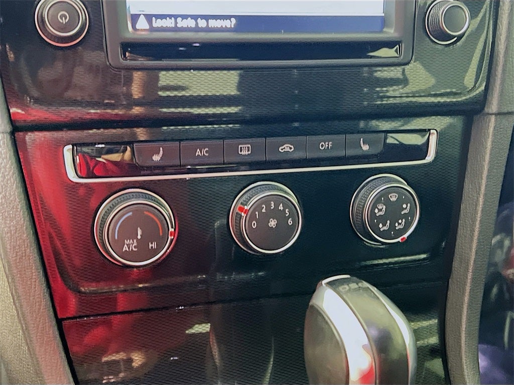 2017 Volkswagen Golf GTI SE