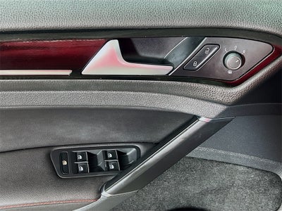 2017 Volkswagen Golf GTI SE