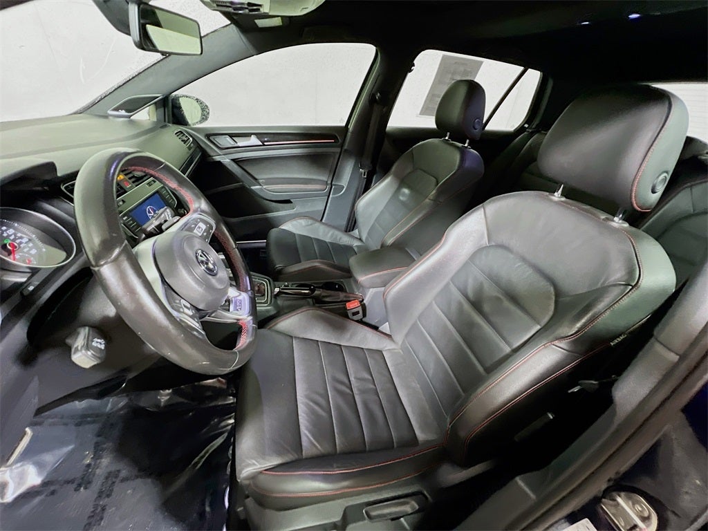 2017 Volkswagen Golf GTI SE