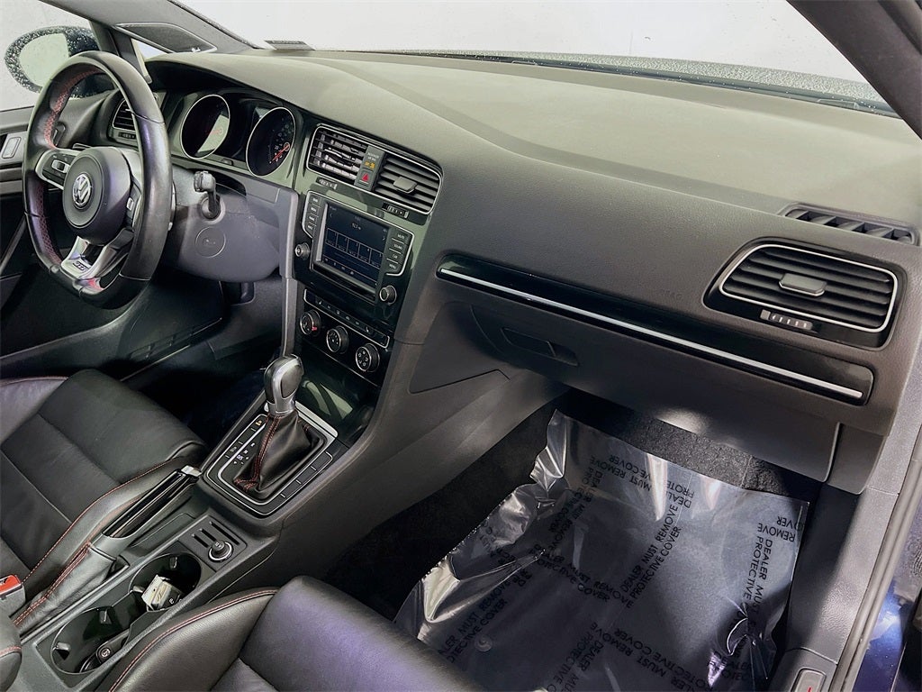 2017 Volkswagen Golf GTI SE