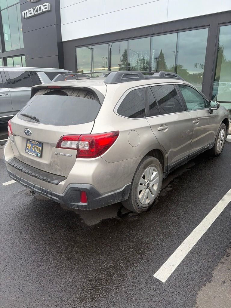 2018 Subaru Outback 2.5i Premium