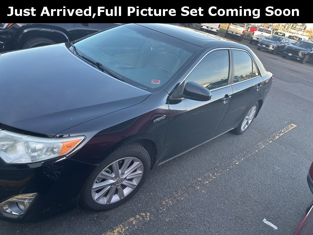 2014 Toyota Camry XLE Hybrid