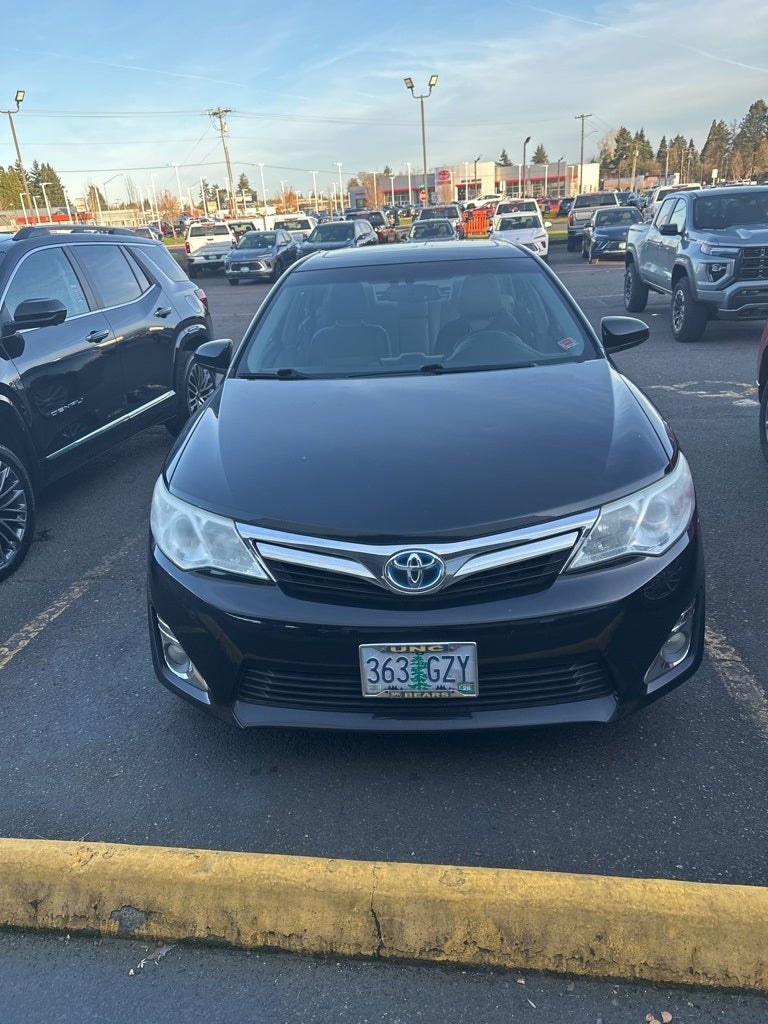 2014 Toyota Camry Hybrid XLE