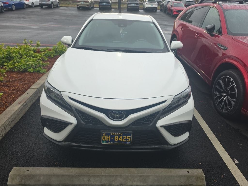 2021 Toyota Camry 2.5 Auto SE AWD's photo