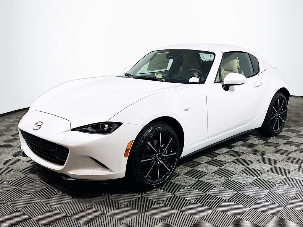 2026 Mazda Mazda MX-5 Miata RF Grand Touring