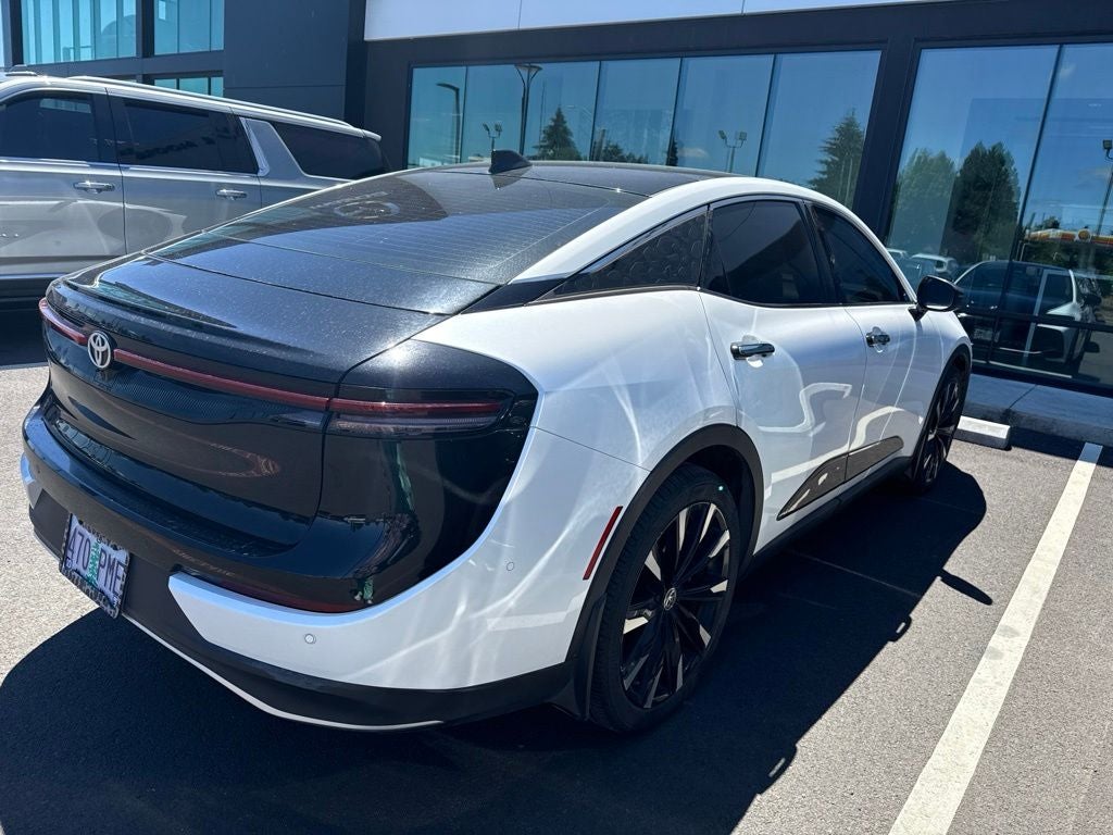 2023 Toyota Crown Platinum