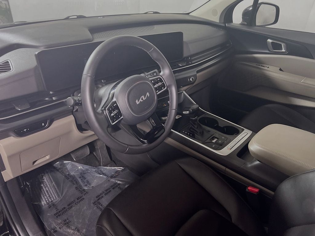 2025 Kia Carnival LXS