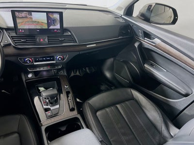 2023 Audi Q5 45 S line Premium quattro
