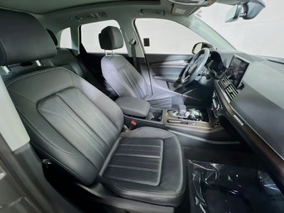 2023 Audi Q5 45 S line Premium quattro