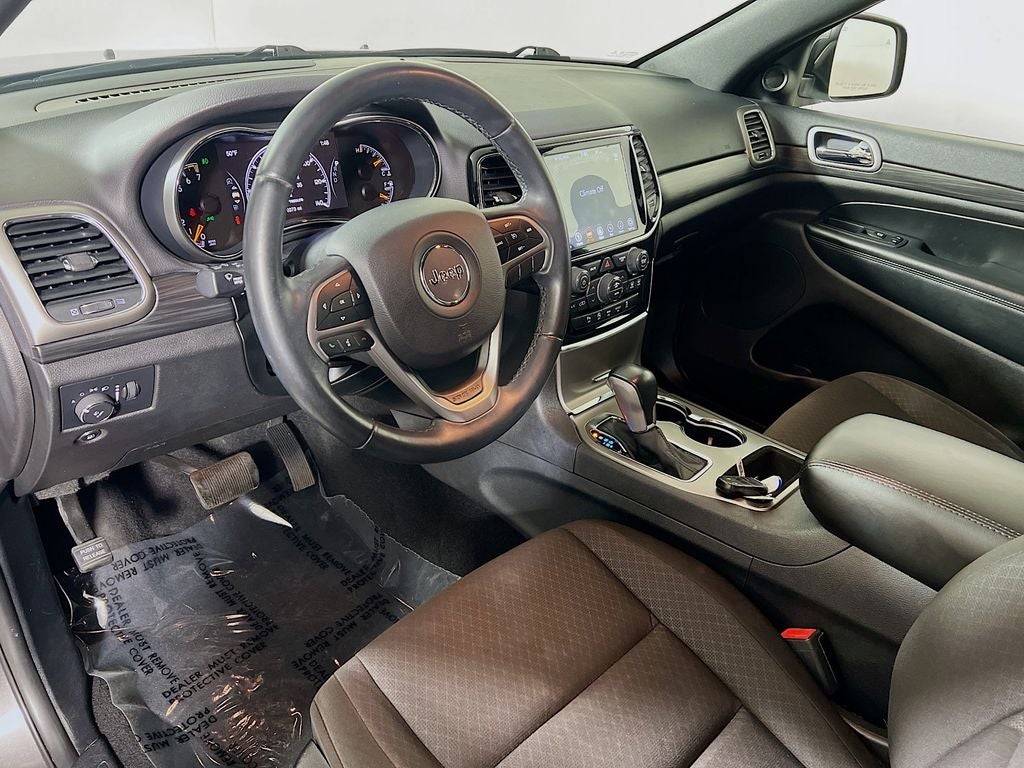 2019 Jeep Grand Cherokee Laredo E