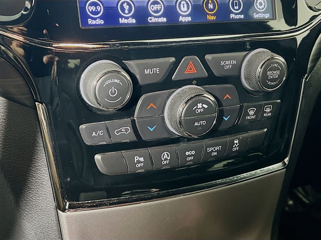 2019 Jeep Grand Cherokee Laredo E