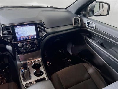 2019 Jeep Grand Cherokee Laredo E