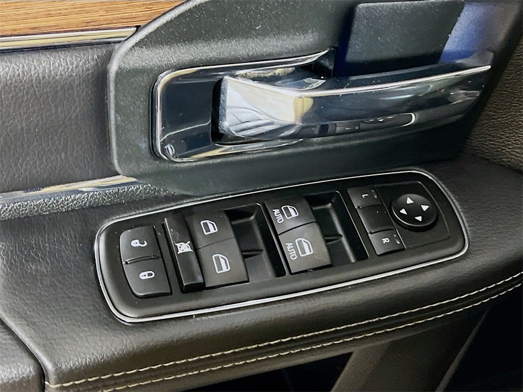 2017 RAM 1500 Laramie