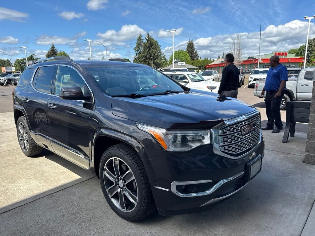 2017 GMC Acadia Denali