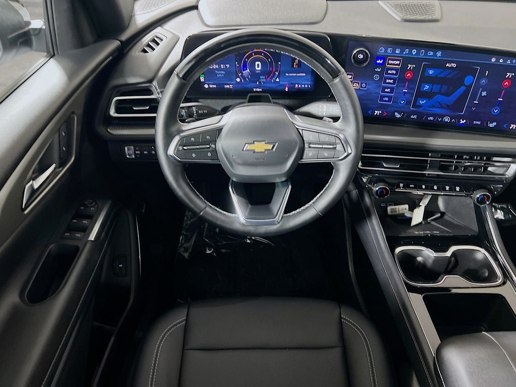 2025 Chevrolet Traverse LT 2LT