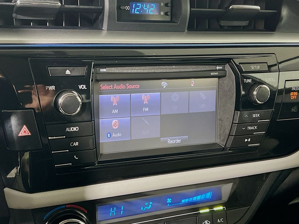 2015 Toyota Corolla LE