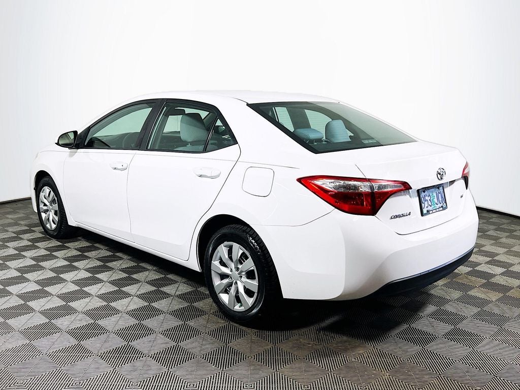 2015 Toyota Corolla LE