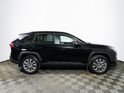 2025 Toyota RAV4 XLE Premium