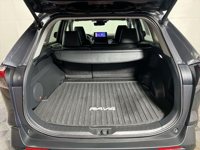 2025 Toyota RAV4 Hybrid XLE Premium