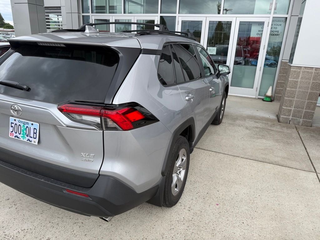 2025 Toyota RAV4 XLE
