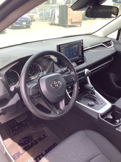 2020 Toyota RAV4 Hybrid XLE
