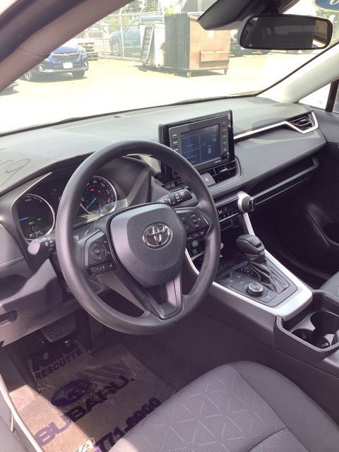2020 Toyota RAV4 Hybrid XLE