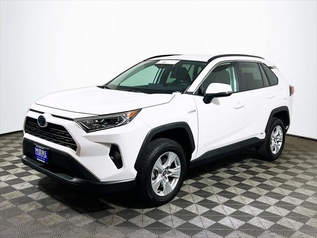 2020 Toyota RAV4 Hybrid XLE