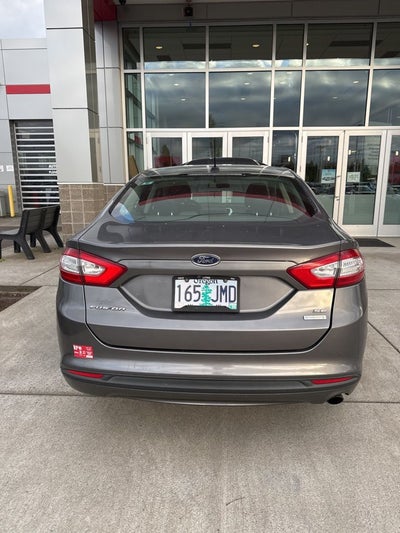 2013 Ford Fusion SE