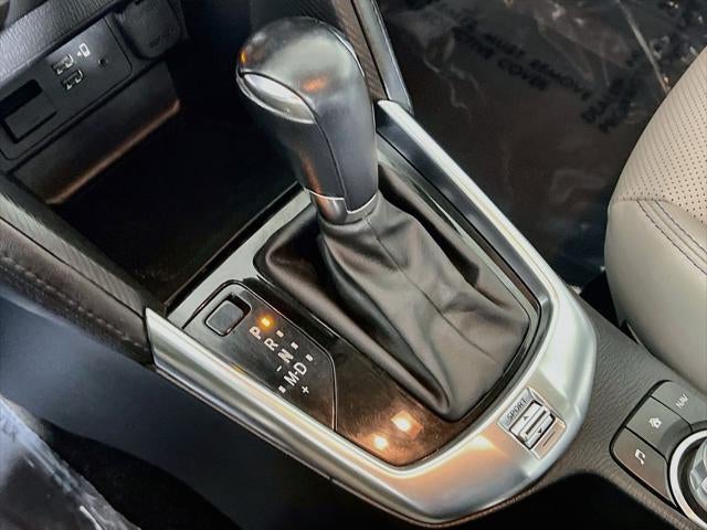 2020 Toyota Yaris XLE