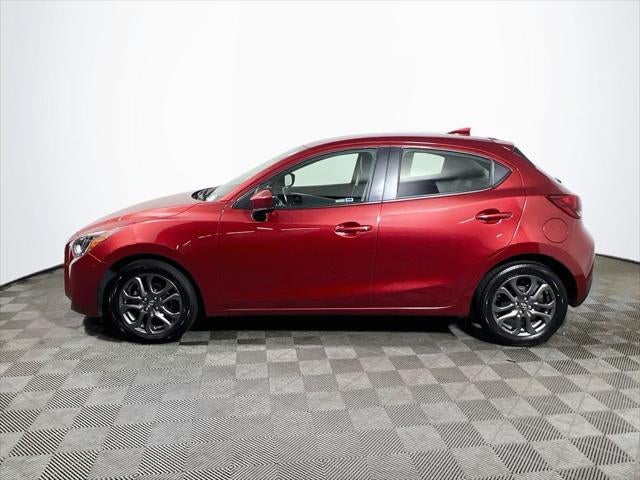 2020 Toyota Yaris XLE