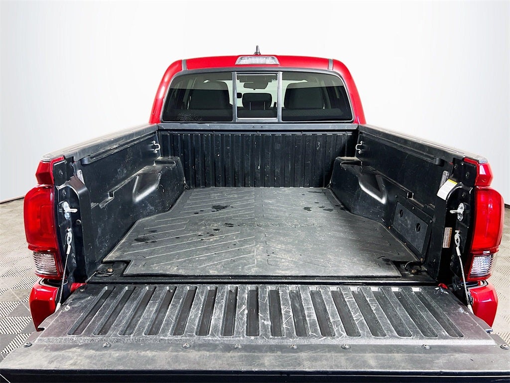 2022 Toyota Tacoma SR V6