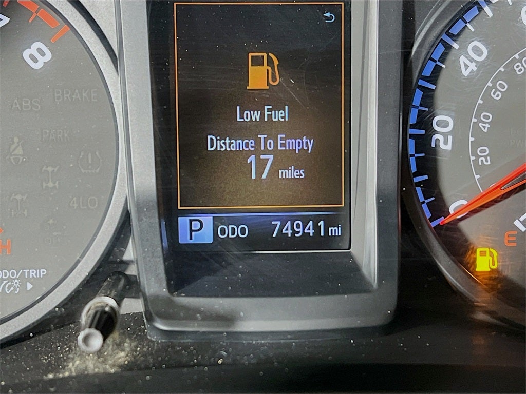 2022 Toyota Tacoma SR V6