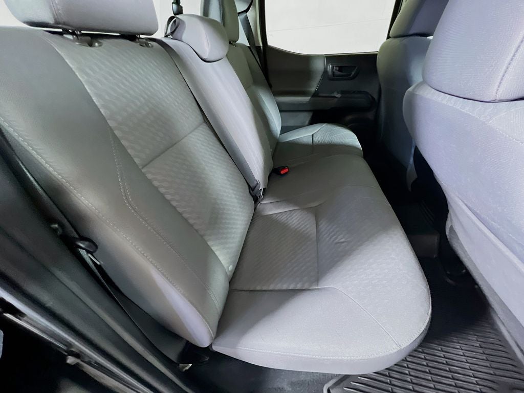 2022 Toyota Tacoma SR V6
