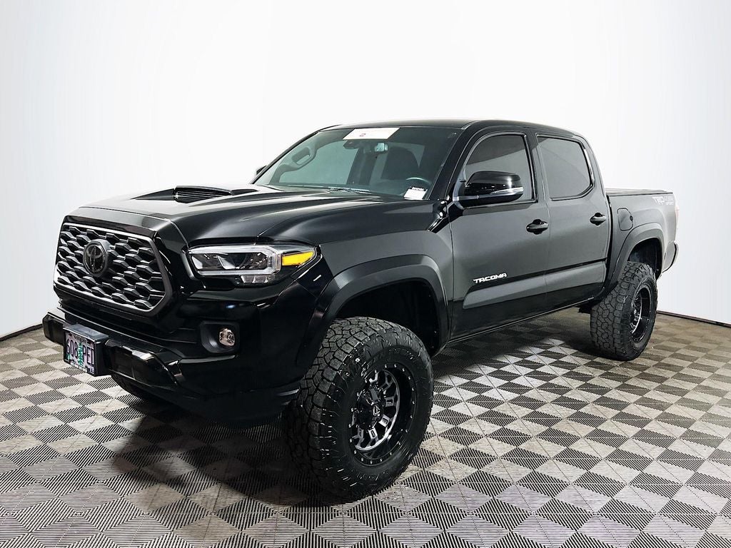 2023 Toyota Tacoma TRD Sport V6