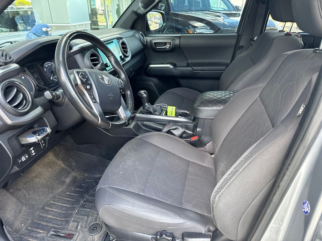 2016 Toyota Tacoma SR5