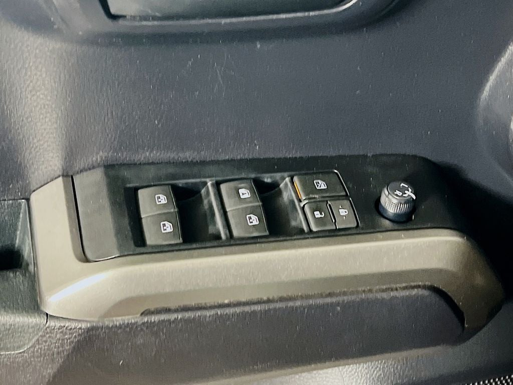 2021 Toyota Tacoma SR5 V6