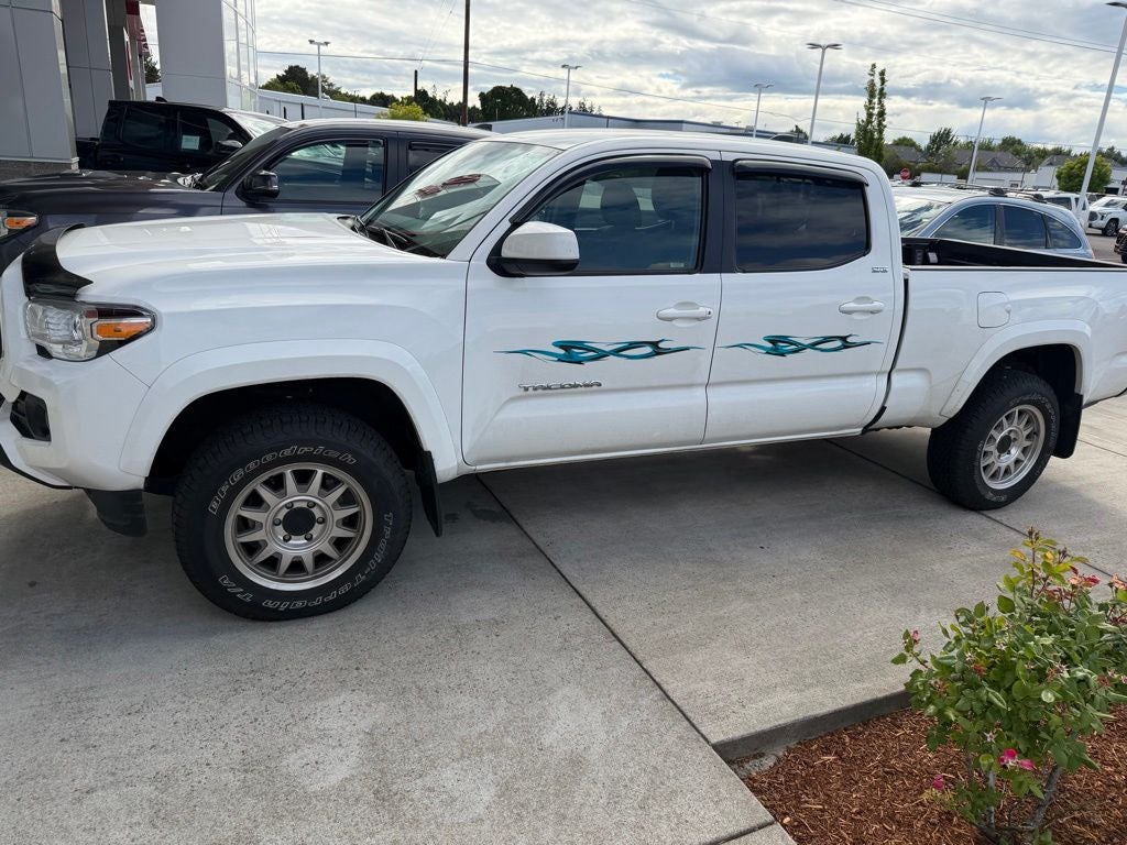 2022 Toyota Tacoma SR5 V6