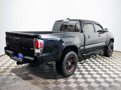 2022 Toyota Tacoma Limited V6