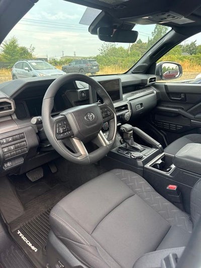 2025 Toyota Tacoma SR5