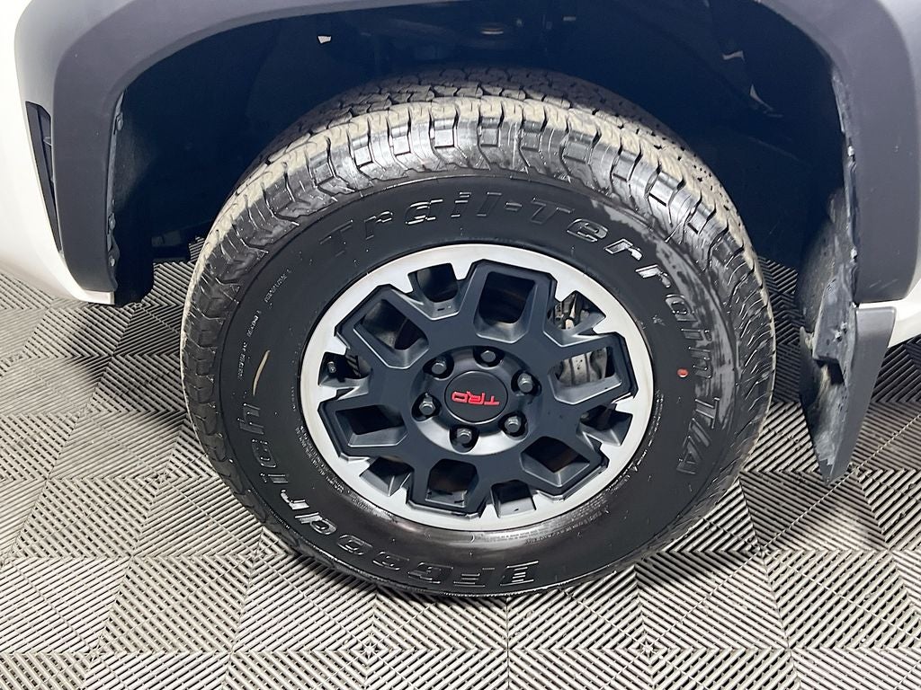 2025 Toyota Tacoma TRD Off-Road