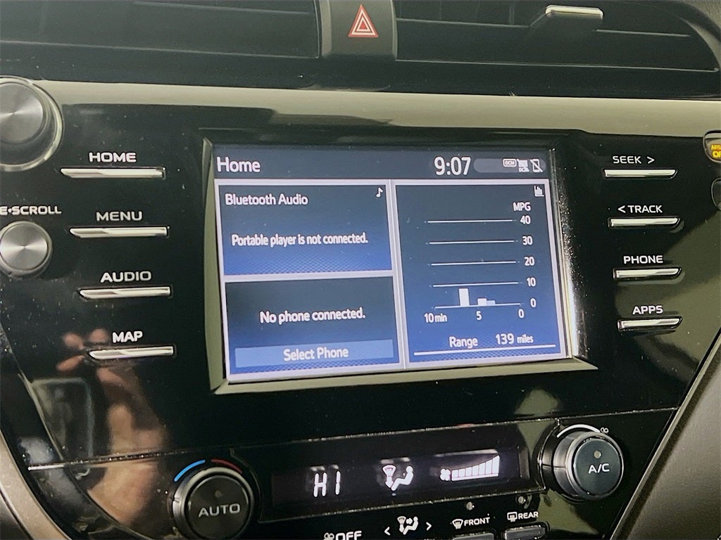 2019 Toyota Camry SE