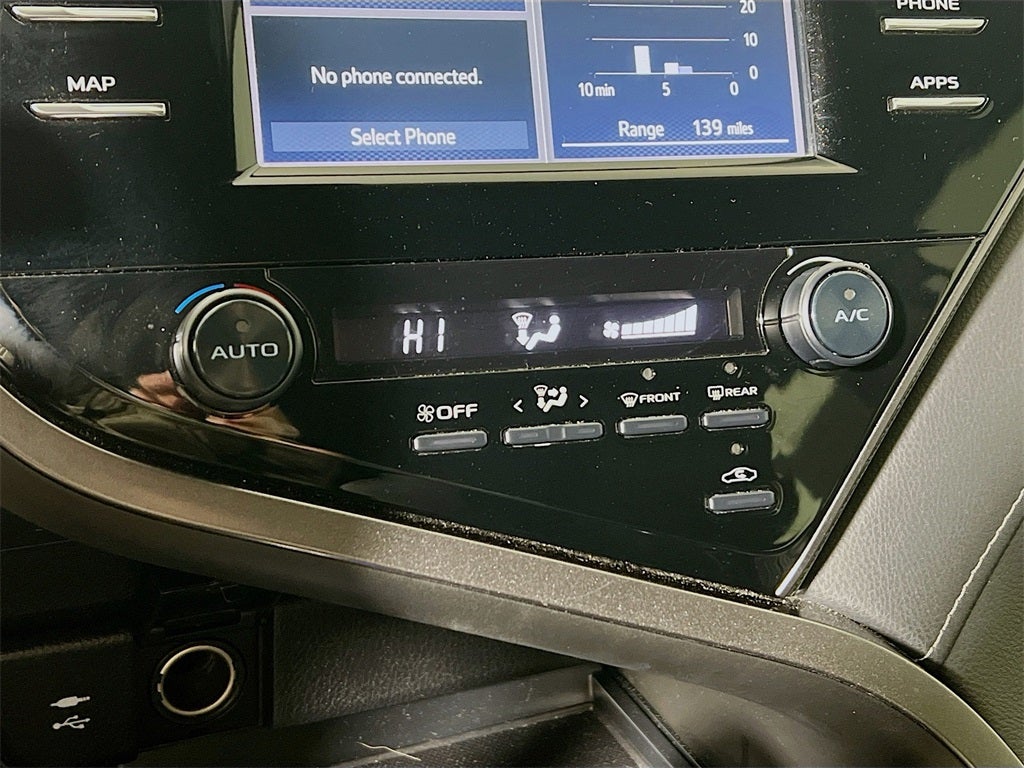 2019 Toyota Camry SE