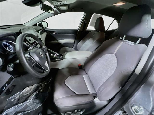 2022 Toyota Camry Hybrid LE