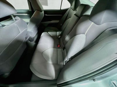 2022 Toyota Camry Hybrid LE