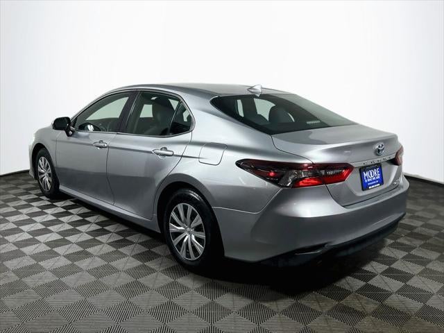 2022 Toyota Camry Hybrid LE