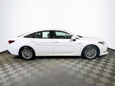 2020 Toyota Avalon Hybrid Limited