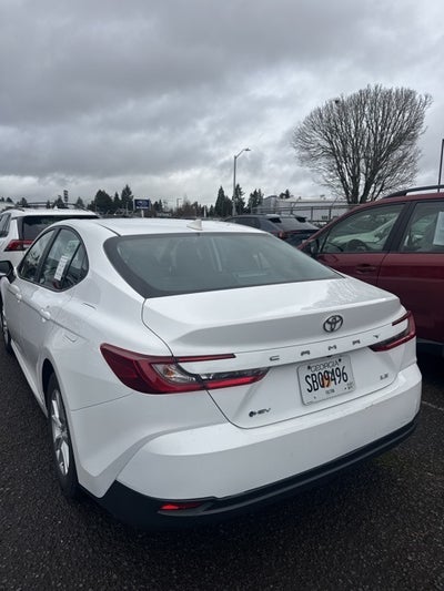 2025 Toyota Camry LE
